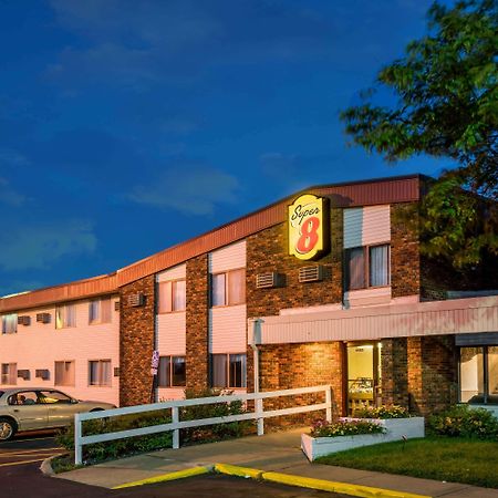 ซูเปอร์ 8 บาย วินด์แฮม บรูกลิน เซ็นเตอร์/มินนิอาโพลิส Hotel บรูคลิน เซ็นเตอร์ ภายนอก รูปภาพ